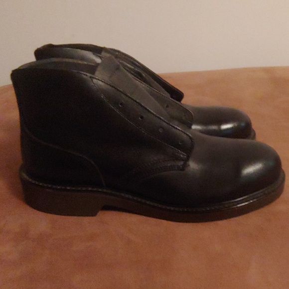 Good Year Steel Toe Shoes - Picture 2 of 4